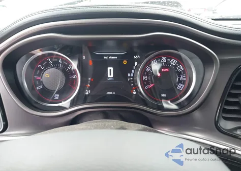 2022 Dodge Challenger Gt z USA, uszkodzony, nr VIN 2C3CDZJGXNH112958